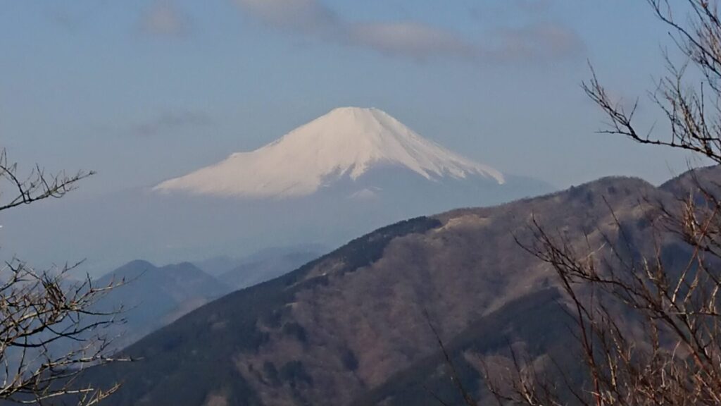 大山富士見台からの富士山