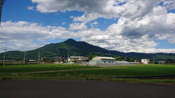 関東平野から見る筑波山